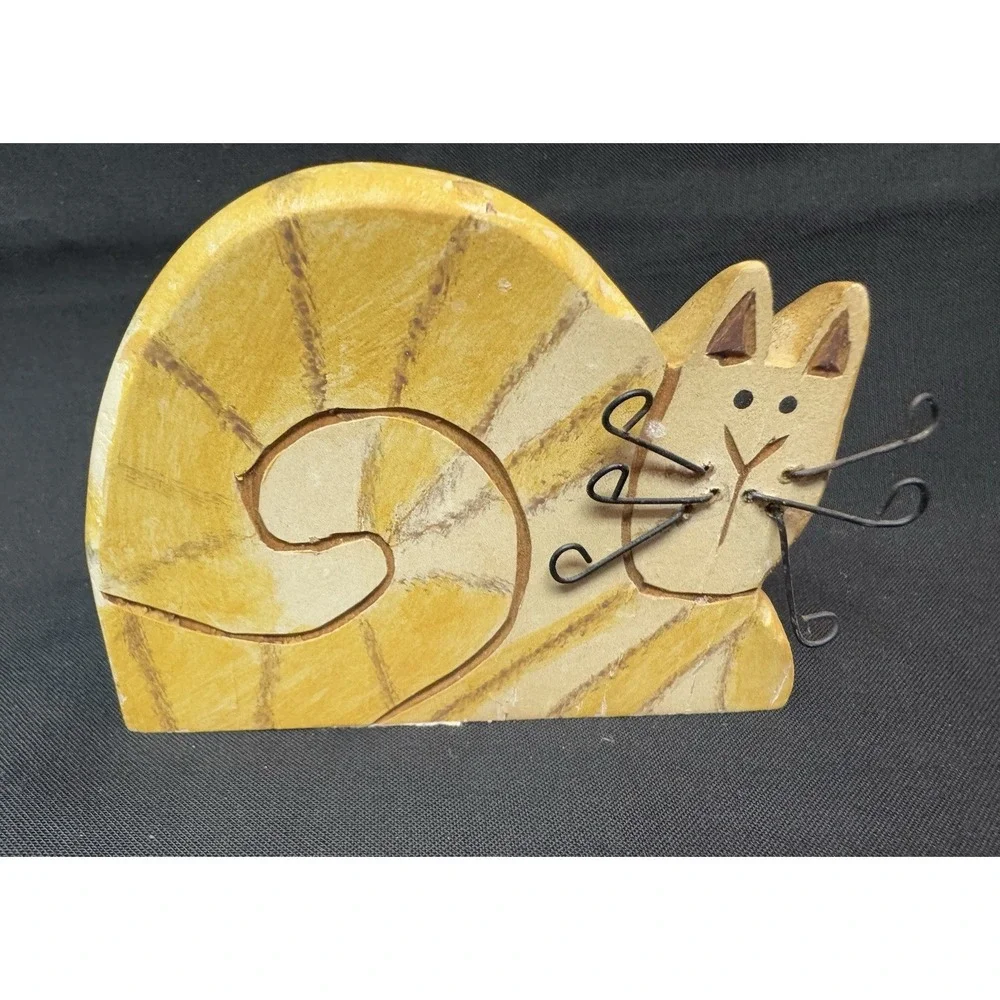 Vintage 1999 Tender Heart Treasures Carved Wooden Tabby Cat Figure 4